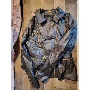 Steve Madden Women's pleather style jacket gold colored zipper‎